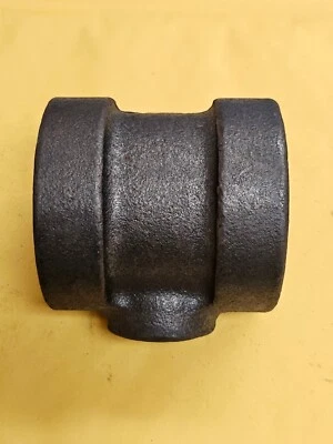 1-1/2" x 1-1/2" x 1/2" Cast Iron TEE Class 125 MADE IN USA-FACTORY NEW - Image 1 of 4