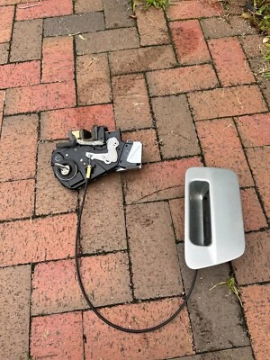 2003-2006 Lexus GX470 Tail Gate Trunk Lid Lock Latch Actuator With Handle Silver - Image 1 of 4