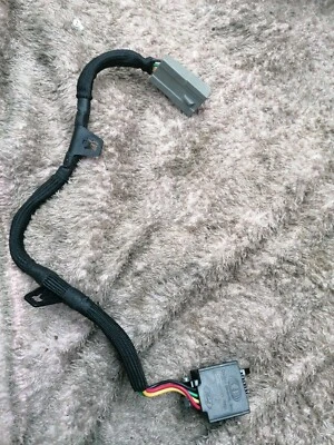 Jaguar S-Type 2007 Steering wheel (angle) sensor 2R8A3F818AD - Imagem 1 de 3