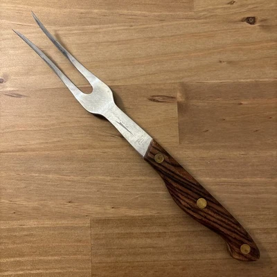 VTG Jet-Cut Lifetime Cutlery D-400 pronged stainless steel carving serving fork. Foto 1 de 4