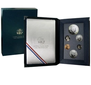 1990 Eisenhower Prestige Set with SILVER Commemorative Dollar ~ w/ Box - Picture 1 of 1