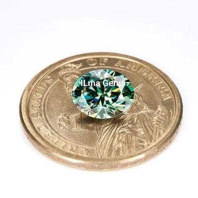0.80 Ct Fancy Green Oval Cut VVS1 Diamond Premium Quality Loose Gemstone 5x7 MM - Image 1 of 4