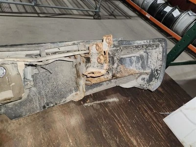 (LOCAL PICKUP ONLY) Rear Bumper Step Chrome Bumper Fits 15-19 SIERRA 2500 PICKUP Foto 1 de 4