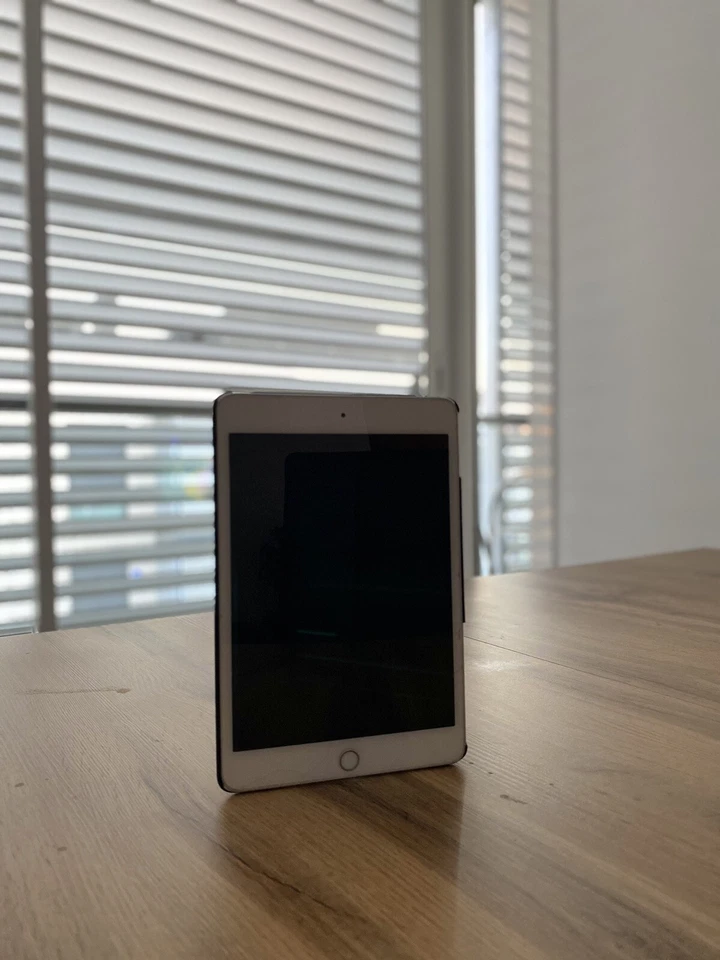 iPad Mini 4 - Imagen 1 de 3