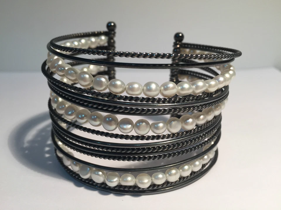 Pulsera Esclava de Plata y Perlas - Silver & Pearls Bracelet - Imagen 1 de 1