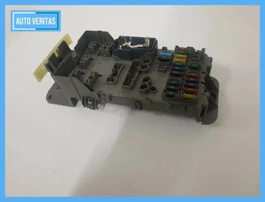 original fuse box Honda Prelude BB9 2.0 S30-656304 BJ 97 - Picture 1 of 4