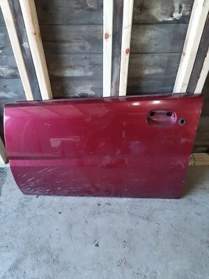 2003-2007 Saturn Ion седан левая сторона передней внешней двери кожи сломанное пятно на фото - Изображение 1 из 4