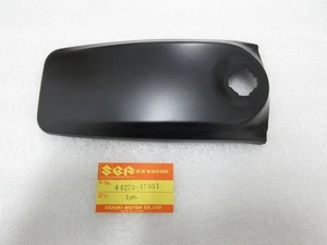 Suzuki GS550 GS500 Fuel Tank Cover OEM GS550E GAS TANK CAP NOS 44270-47001 - Picture 1 of 7