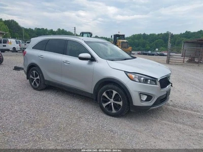 Used Wheel fits: 2018 Kia Sorento 18x7-1/2 alloy w/TPMS Grade A - Image 1 of 4