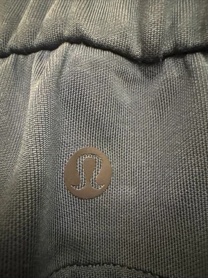 Pantalón Lululemon Teal The Lab para mujer talla 8 28’ entrepierna usado Foto 1 de 4