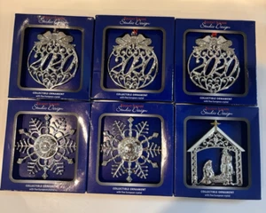 Belén Copo de Nieve Navidad Bombilla 2020 Adorno por Regent Square Studio Design 6 - Imagen 1 de 6