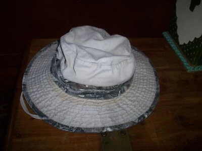 Sombrero de safari camuflaje algodón ala ancha roble musgo, L, pesca al aire libre con correa - manchas Foto 1 de 4