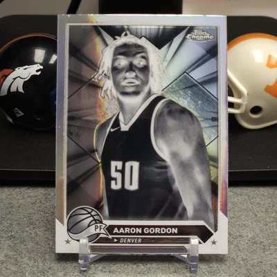 Aaron Gordon Negative Refractor Hobby Exclusive 2023-24 Topps Chrome #95 - Image 1 of 2