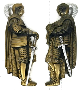 1965 Miller Studio Inc 2er Set Ritter Wandtafeln Kreidegeschirr Mittelalter Vintage - Bild 1 von 4