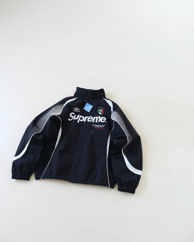 Giacca Calcio Collaborazione Supreme X UMBRO
