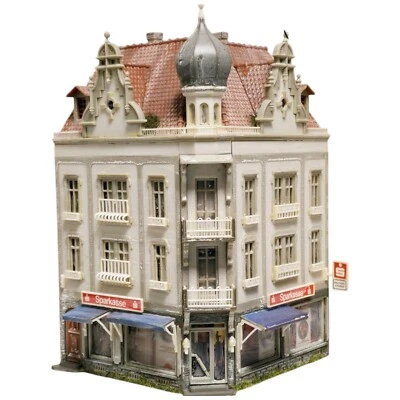 Diorama H0/1:87 Faller Altstadt Gebäude Kleinstadt Stadthaus Eckhaus #patiniert - Bild 1 von 4