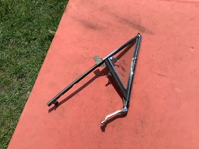 1967 Pontiac LEMANS R.H. VENT WINDOW ASSEMBLY, Nice Original. ￼1966? - Image 1 of 4