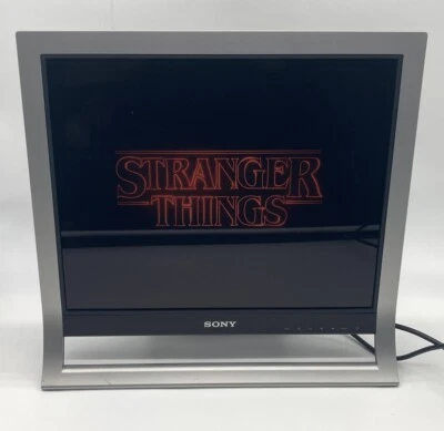 *Tested!* Sony SDM-HS95P LCD Monitor 19 Inch 1280x1024 Nice Vintage Condition - Image 1 of 4