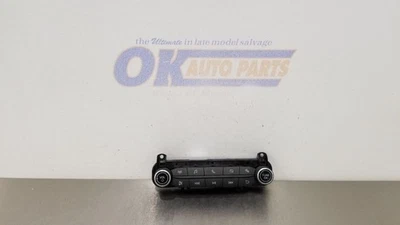 22 PANEL DE CONTROL RADIO AUDIO FORD TRANSIT 350 GN1518K811LG Foto 1 de 4