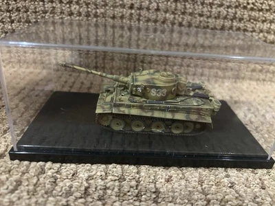 Dragon Armor 1:72 Tiger I, 8./sPzAbt.2 'Das Reich' Kursk 1943, No. 60479 - Image 1 of 4