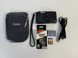 Kodak EasyShare Z950 Digital Camera 12mp w/Charger 8GB SD Card New Carrying Case - Picture 1 of 14