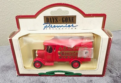 Vintage 1990s Lledo Days Gone Premier Collection 1931 Morris Van Arnotts Biscuit - Image 1 of 4