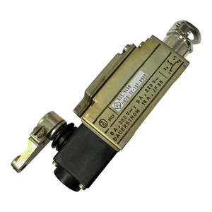 5930-12-191-8908 Rohde Schwarz Type 3014 Mil Spec Switch 6A/380Vac 9A/220Vac 535 - Picture 1 of 3