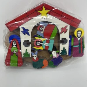 Wooden Carved Nativity Concern America Craft Program Made In El Salvador  - Picture 1 of 8