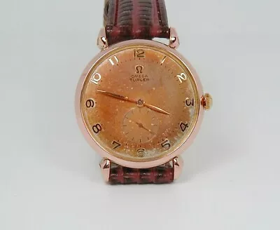 OMEGA "TURLER" GRANDE CAJA LLENA DE ORO ROJO PARACHOQUES AUTOMÁTICO IMPRESIONANTE PÁTINA DIA Foto 1 de 4