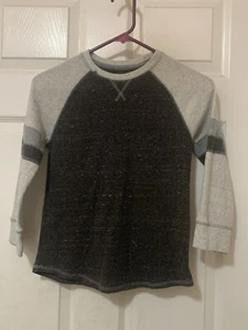 ARIZONA Boys Sweater/tshirt Size S/8 Dark Gray Long Sleeves Very Good Condition - Picture 1 of 2