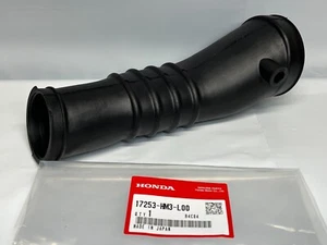 OEM Honda Air Intake Tube Air Box To Carb 98-09 TRX300EX 17253-HM3-L00 New - Zdjęcie 1 z 5