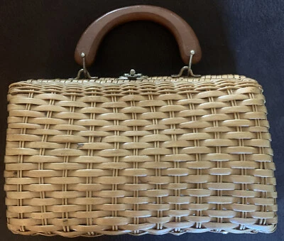 Wicker Handbag Purse With Wood Handle Hand Made in British Hong Kong Vintage - Image 1 of 4