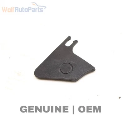 2013-2018 AUDI S8 — кронштейн шланга омывателя ветрового стекла 4H0955845 - Изображение 1 из 4