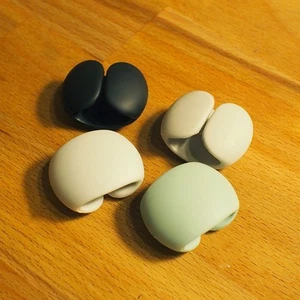 4 Pcs Datenkabelsortierende Schnalle Kabel-Draht-Organizer Magnetkabelhalter - Photo 1/12