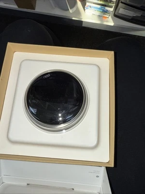 Google Nest 3rd Gen Smart Learning Thermostat - Stainless Steel (T3007ES) - Image 1 of 4