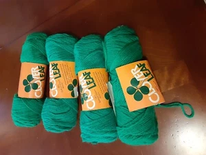 NEW Vintage 4 skeins CLOVER LEAF brand "GOLF GREEN" Yarn CHRISTMAS COLOR LOT - Picture 1 of 3