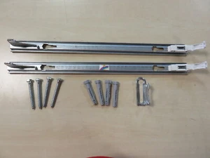 10 Sets Cosmo Schnellmontagekonsole Set Heizkörper ohne Laschen BH 400 universal - Bild 1 von 1