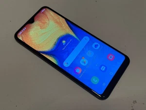 Smartphone Samsung Galaxy A20e SM-A202F -32GB - Desbloqueado - Imagen 1 de 3