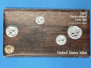 1985 P&D Uncirculated 10-Coin U.S. Mint Sets, Original Envelope - Picture 1 of 5