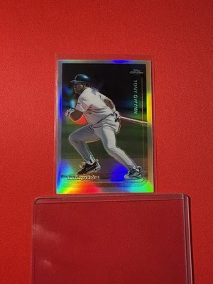 1999 Topps Chrome - Tony Gwynn #75 Refractor HOF Legend Padres - Image 1 of 4