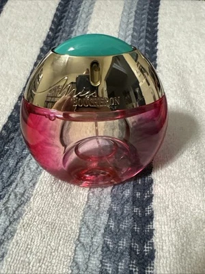Miss Boucheron por Boucheron - Eau de Parfum 3,3 fl oz para mujer. Sin caja de lectura** Foto 1 de 4