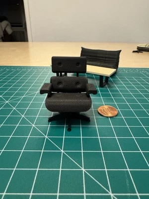 微型Eames休闲椅 - 中世纪现代/MCM迷你家具 — 第 1/4 张图片