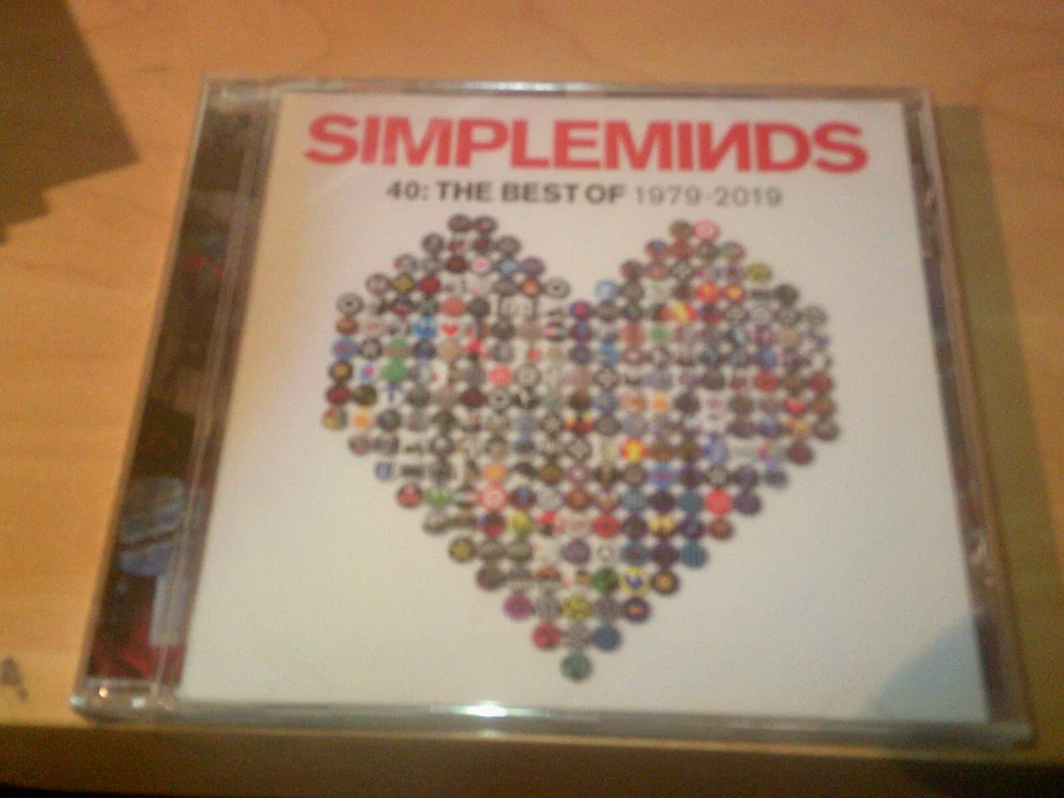 Simple Minds - 40 The Best Of 1979-2019  CD    NEU  (2019) - Bild 1 von 1