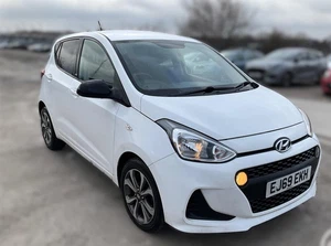 Hyundai i10 Play 1.0 Euro 6 5dr 2019 (69) Only 47K Ideal 1st Car - Picture 1 of 22