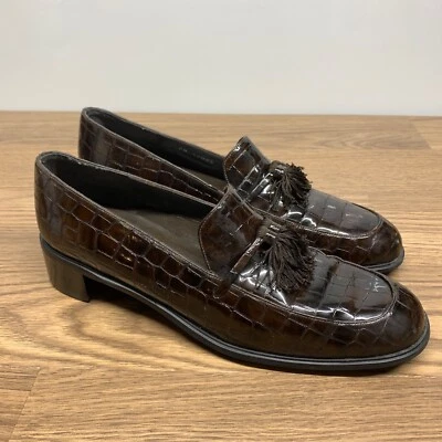 Stuart Weitzman Razmataz Embossed Snake Block Tassel Loafer Brown Womens 8.5 AA - Image 1 of 4