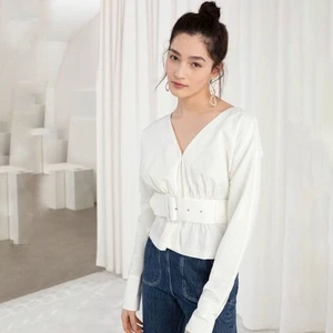 & Other Stories Bluse mit Gürtel Weiß Größe 8 - Bild 1 von 7