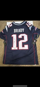 Tom Brady ON FIELD Autograph Blue (LARGE) Jersey - Picture 1 of 10