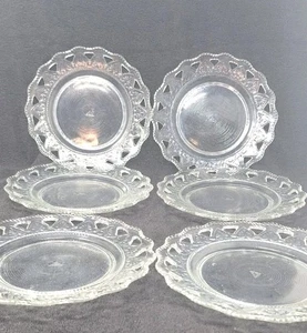 Pressed Glass Lot Of 6 Open Triangle Hearts Clear Plates Old Colony Approx 9" - Picture 1 of 17