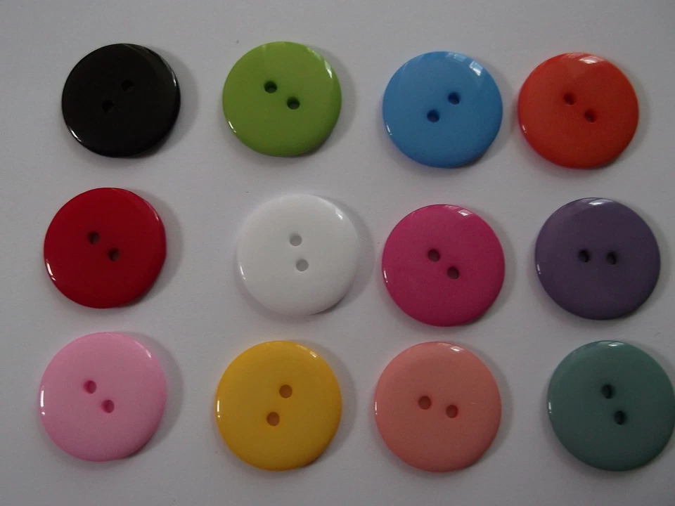 10 to 200 Large Round 23mm Sewing Resin Buttons for Scrapbooking Card Crafts - Image 1 of 1