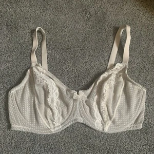 Wacoal 851143 Absolutely Fabulous Beige Lace Underwire Bra 38DD - Picture 1 of 4